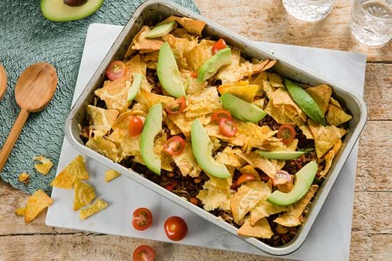 Nachos with mince and avocado 