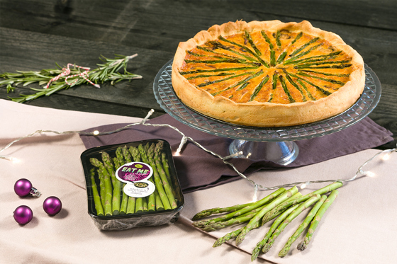 Hartige Taart Met Groene Asperges