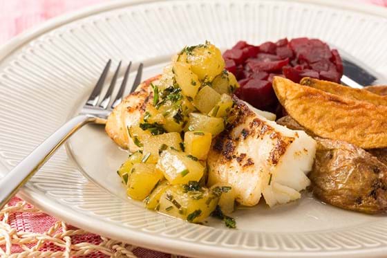 Cod fillet with baked pepino