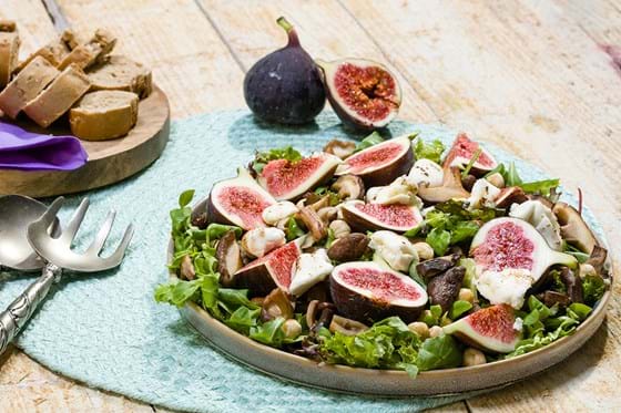 Fig and mushroom salad