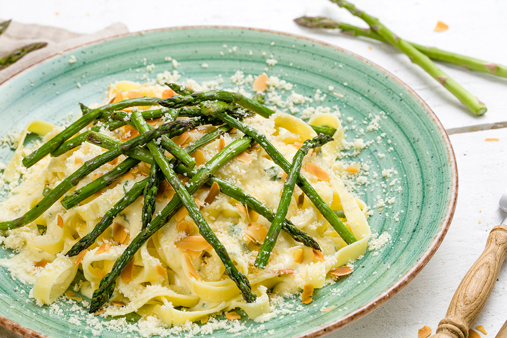 Tagliatelle met groene mini asperges - EAT ME