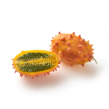 Die Kiwano ist eine leicht süße orangene Frucht EAT ME